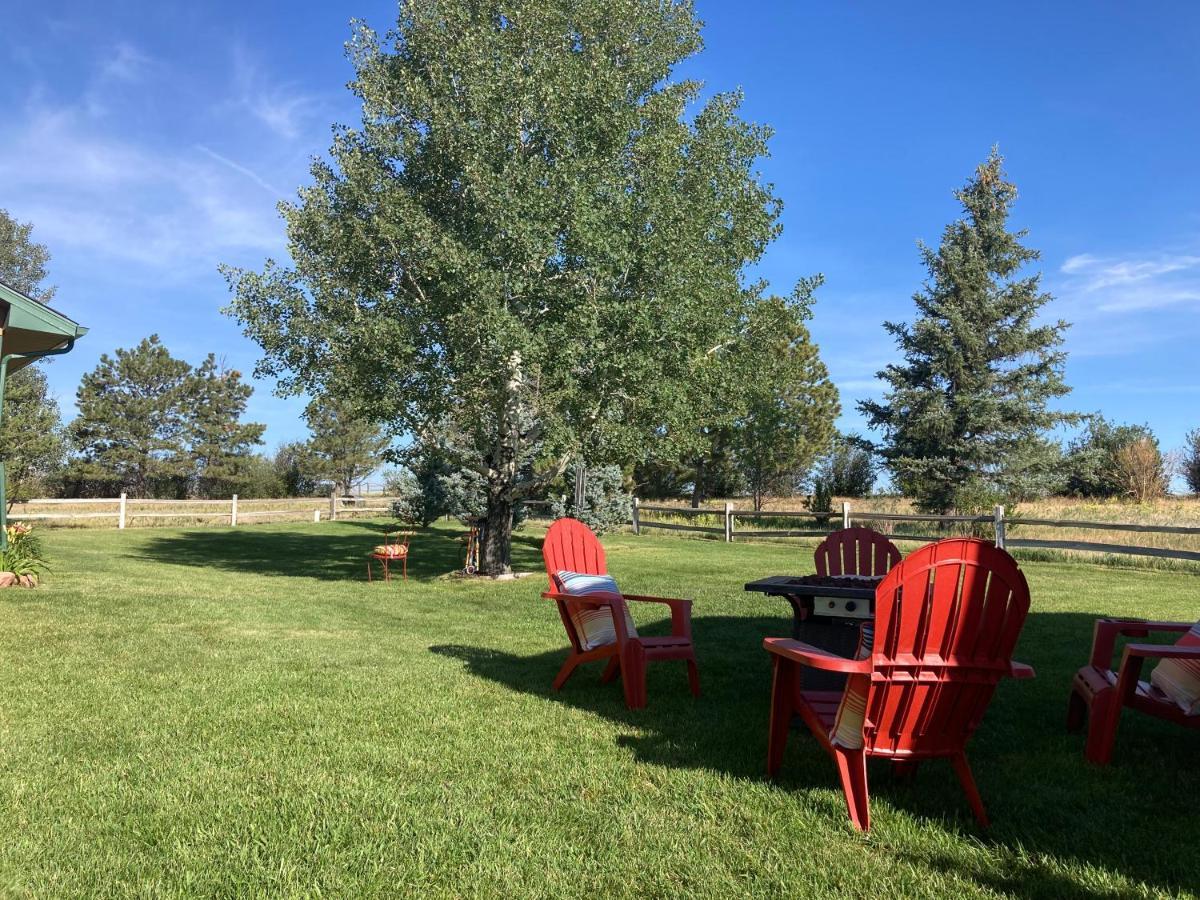 Trail Boss King Ensuite-Prairie Rose B&B - 1200 Sq Ft Suite Cheyenne Exterior foto